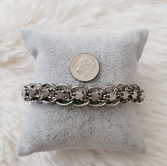 Monet Etched Heart Link Bracelet - Picture 8 of 10